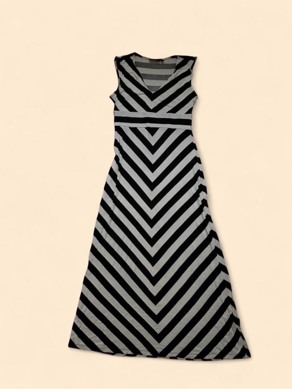 Apt. 9 Black and White Chevron Maxi Dress